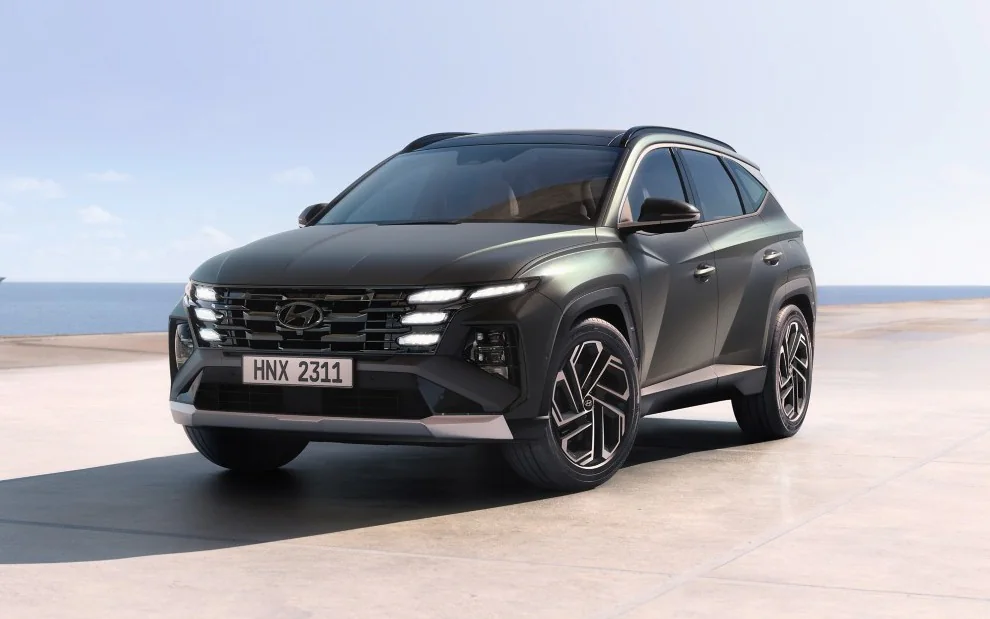 Noleggio a lungo termine Hyundai Tucson 1.6 CRDi MHEV 136 CV 2WD Business DCT